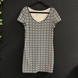 Max Studio L Sweater Dress Black White Textured Knit Bodycon Casual Chic Stretch